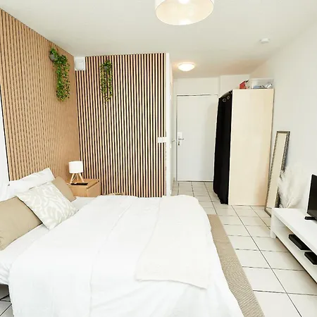 Le Chic Urbain - Hopitaux Facultes - Chateau D'o - Free Parking Apartament *