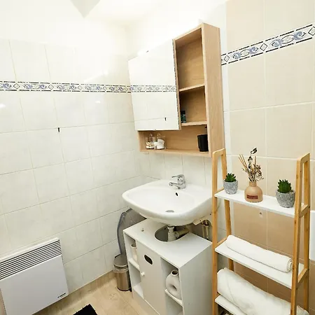 Le Chic Urbain - Hopitaux Facultes - Chateau D'o - Free Parking